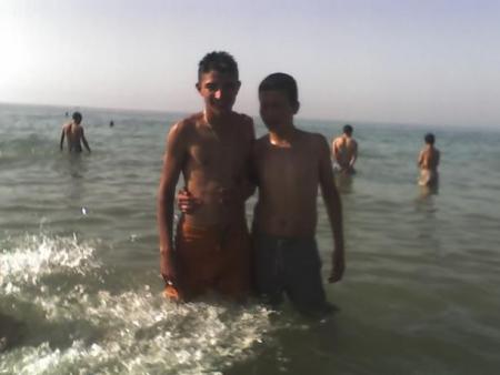 moi  et  nafi3  kanboulla    dans  bouyafarr